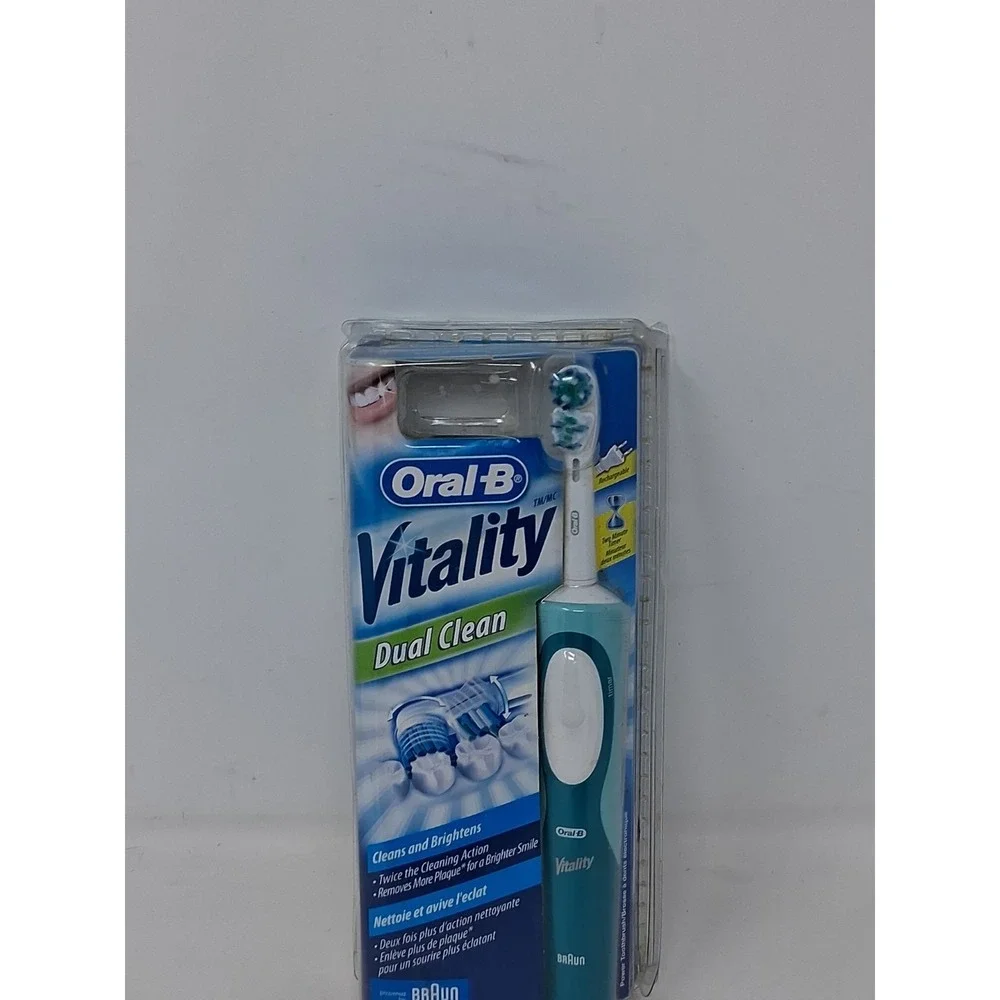 NEW Oral-B Vitality Dual Clean Electric Power Toothbrush Braun SEALED D12513P
